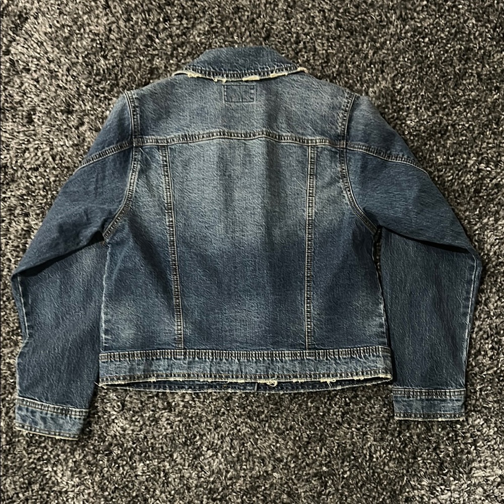Universal Thread Blue Jean Jacket - Picture 5 of 5